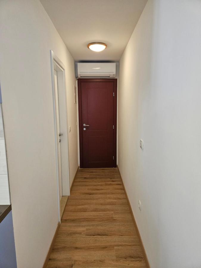 Apartman Eli Supetar Eksteriør bilde